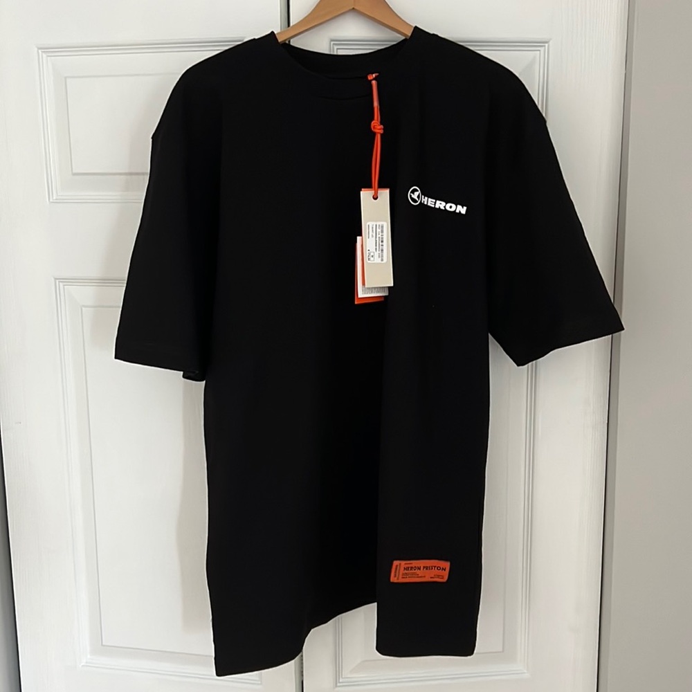 Heron Preston oversized T-shirt with a tag ! Brand new never wear ! Medium size